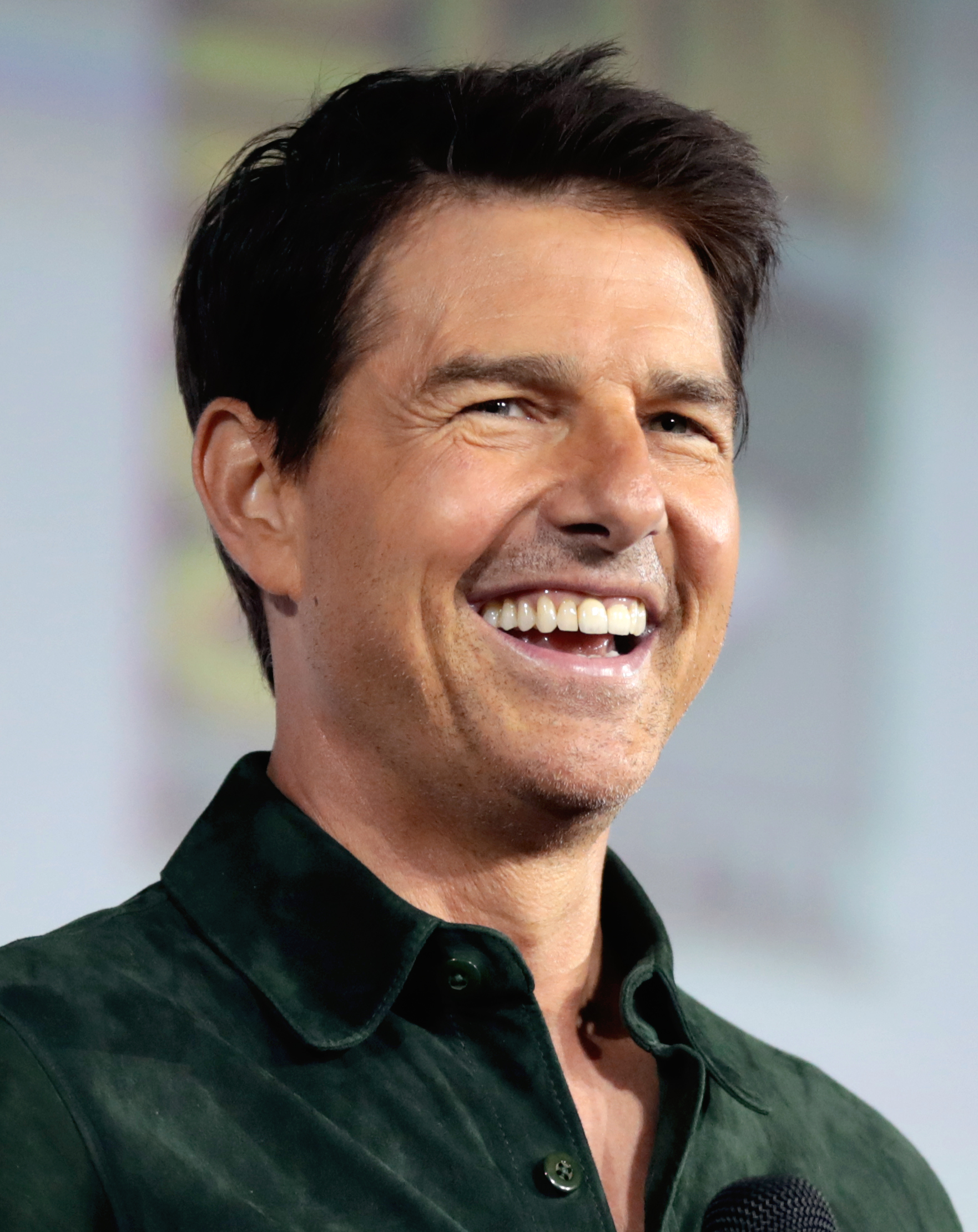 Tom Cruise facette dentaire