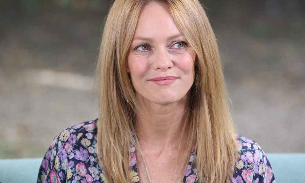 vanessa paradis jawline contouring