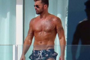 abdominales ricky martin