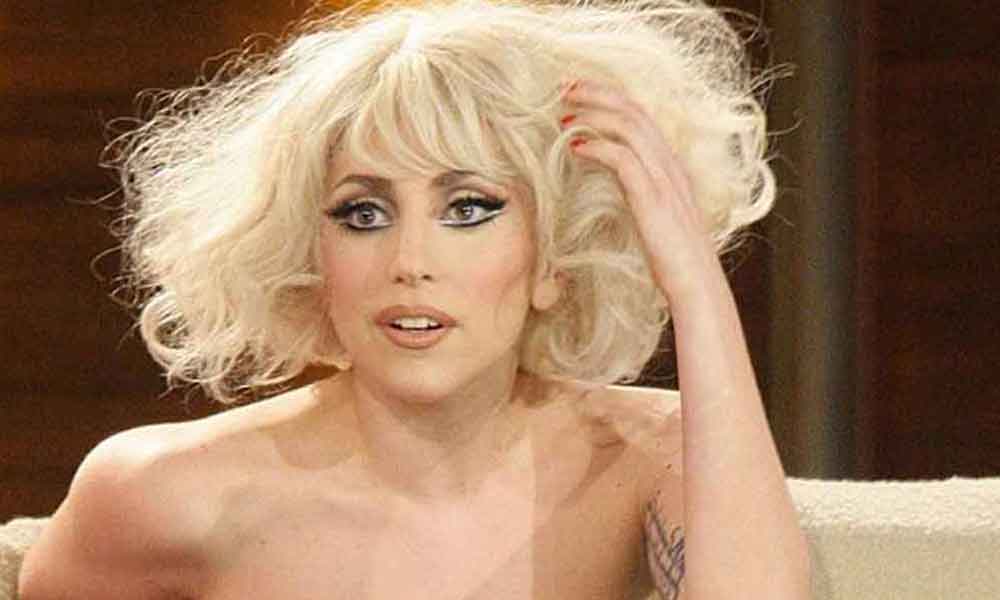 lady gaga parle de sa chirurgie esthetique