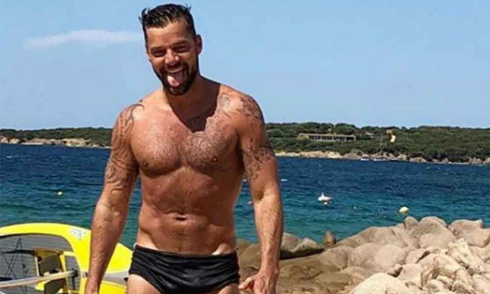 ricky martin abdominoplastie