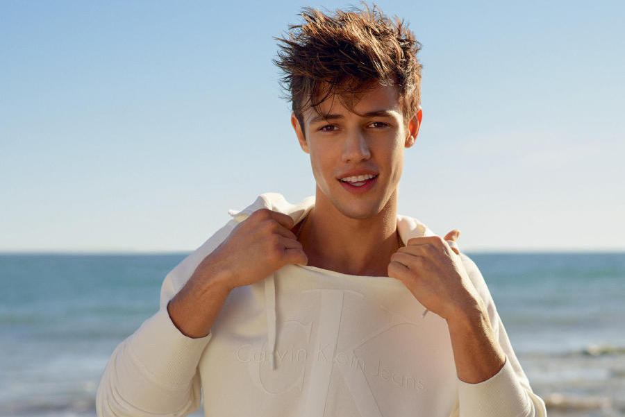 Cameron Dallas et la chirurgie